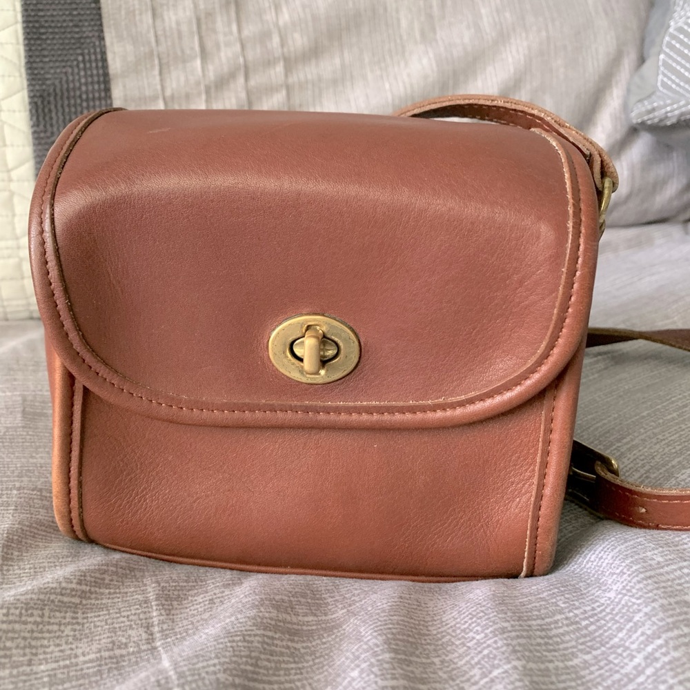 Vintage Coach Emmie Crossbody